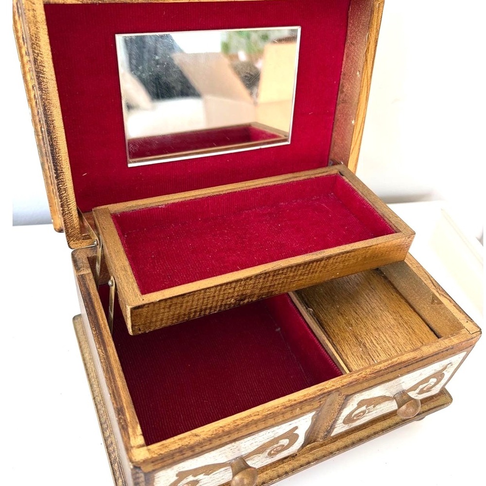 Vintage Florentine Wooden Jewelry Box Gold Gilt Red Velvet Mirror‎ Distressed